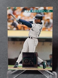 1996 Donruss - #338 Ken Griffey Jr - Picture 1 of 2
