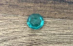 Vintage Tales Of The Crystals Game Replacement Green Teal Jewel Gem Piece 1993 - Picture 1 of 2