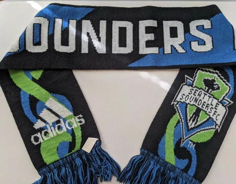 Seattle Sounders Adidas Scarf 2014 FC Season Ticket Member MLS Cover