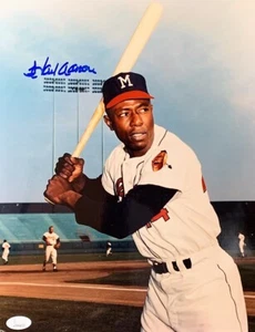 Braves HANK HENRY AARON Signed 11x14 AUTO Photo #10 AUTO ~ HOF '82 '57 MVP -JSA - Picture 1 of 1