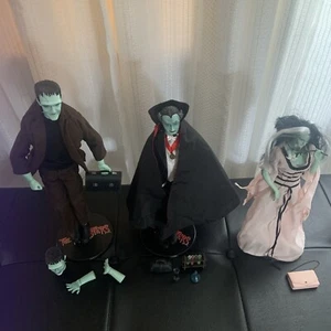 The Munsters Vintage Majestic 40th Anniversary Dolls Herman , Lily , Grandpa - Picture 1 of 7
