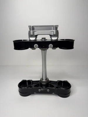 2024 KTM 450 SX-F abrazaderas triples OEM abrazaderas triples soportes de barra FC 350 450 #9978 Foto 1 de 4