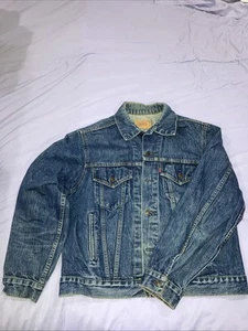 Vintage 80s LEVIS DENIM TRUCKER JACKET MADE IN USA MEN SZ 44 style #70506-0216 - Picture 1 of 11
