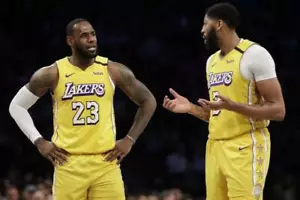 (2) LA LAKERS Playoff Tickets A2 - ROUND 1 GAME 2 ===LAKERS TUNNEL and BENCH=== - Picture 1 of 5