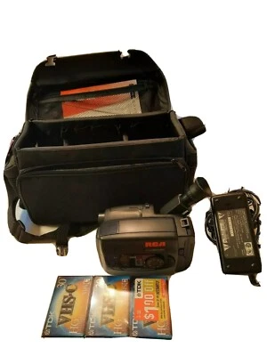RCA Small Wonder Camcorder, For Parts Only! Carrying Case, Charger, Manual, tape - Image 1 of 4