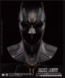 DC Justice League Batman Wearable Mask 1:1 Helmet Halloween Cosplay Prop Toy - Picture 1 of 8