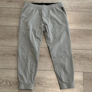 Public Rec Joggers Mens 36x30 Gray Workout Performance Casual Lightweight - Picture 1 of 8