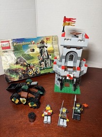 LEGO Castle: Outpost Attack (7948) Near Complete - 1 Piece Missing *Read Desc.