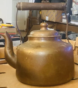 ANTIQUE VINTAGE COBRE COPPER TEA KETTLE POT ( Signed) HEAVY - Picture 1 of 3