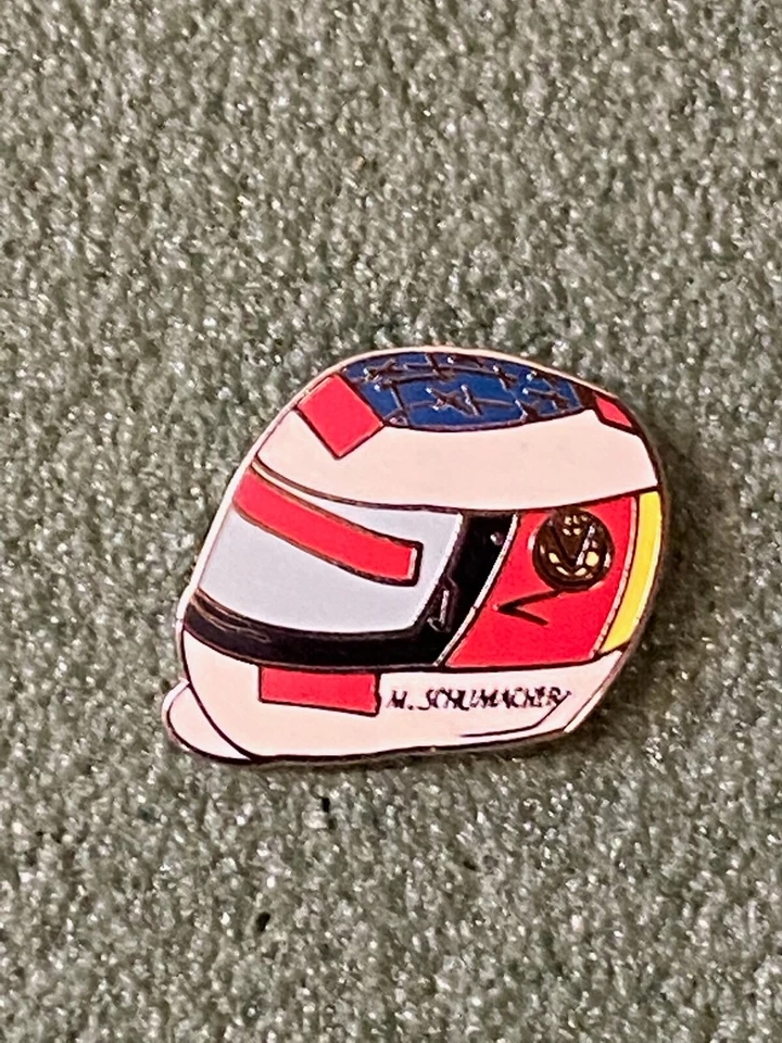 Michael Schumacher Helm Ferrari F1 Formel1 Pin Anstecker Anstecknadel Tafel