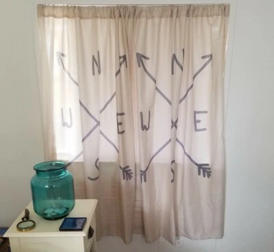 Juego de flechas brújula aventurero paneles cortina Mainstays/2 crema y gris 50x84 NUEVO Foto 1 de 4