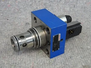 Bosch Rexroth Proportional Valve 0811402614 FESX 32CA-10/320LZ4M - Picture 1 of 7