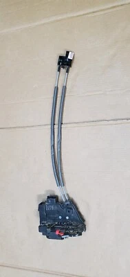 Actuador de pestillo de cerradura de puerta trasera para pasajero Kia Forte 2014-2018 OEM Foto 1 de 4