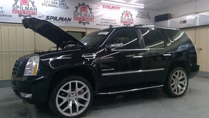 ESCALADE  2011 Dash Bezel 1655637 - Picture 1 of 22