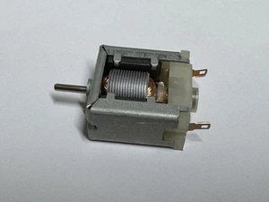 VTG - TYCO Mabuchi Perimeter Can Motor Orange Wire Long Shaft - NOS - NEW - Picture 1 of 3