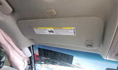 Driver Left Sun Visor Fits 15-20 SUBURBAN 1500 652615 Foto 1 de 4