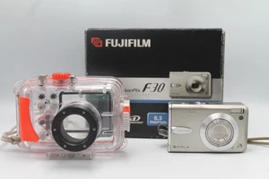 Fujifilm Digital Camera FinePix F30 6.3MP Silver & Waterproof Casing WP-FXF30 - Picture 1 of 17