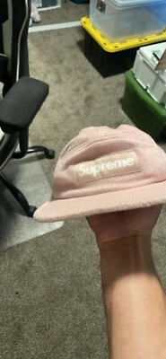 Campamento de lana Supreme rosa polvoriento FW20 Foto 1 de 3