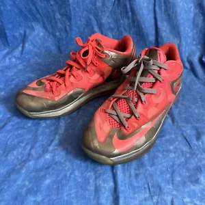 Taglia 10 - Nike LeBron 11 Low Maison Collection 2014 683256-064 taglia 10 - Foto 1 di 8