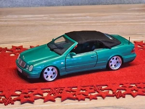 1:18 Clk Cabrio W208 Designo MAE Tuning Modell tiefer Einzelstück Sammler grün - Bild 1 von 15