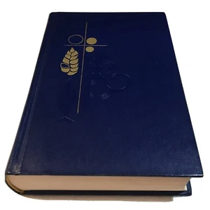 Gather, Third Edition Pew Hymnal Book With Readings 2011 Hardcover Like New - Picture 1 of 7
