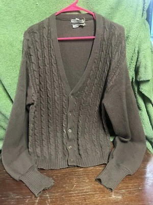 Suéter de lana vintage para hombre The M. O'Neil Co. by Glasgo - mediano - Akron, Ohio Foto 1 de 4