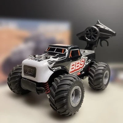 Radiocomando Monster Truck Hobby 1/20 - Immagine 1 di 4