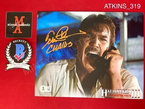 Tom Atkins autographed signed 8x10 photo Halloween III Beckett COA horror - Picture 1 of 1