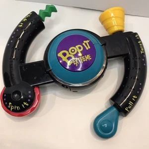 Juego portátil Hasbro Park Brothers vintage Bop It Extreme 1998 probado funcionando - Imagen 1 de 9