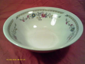 [Q7]  ROYAL CHINA  SALAD BOWL 9" DECOR FLOWERS - Picture 1 of 3
