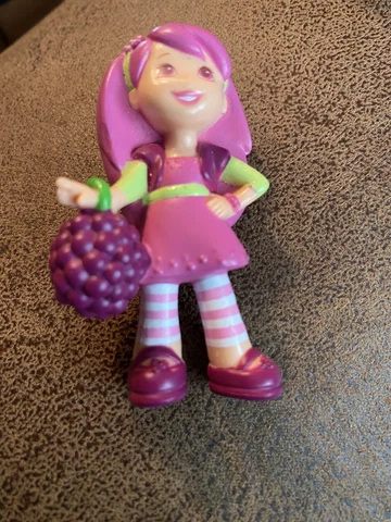 2008 Strawberry Shortcake Raspberry Figure Hasbro PLASTIC HAIR Dress Cake Topper Cover