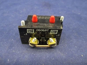 Cutler-Hammer 10250T/91000T Contact Block - Picture 1 of 6