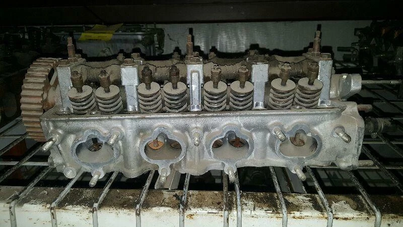 Culata compatible con 88-93 LE MANS 8092 Foto 1 de 4