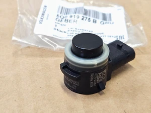 NEW Genuine VW Parking Sensor 5Q0919275B VW Golf VII Passat B8 Polo T-Roc TCross - Picture 1 of 11