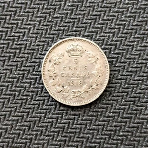 Canadá 1918 5 centavos de plata media moneda de diez centavos Jorge V buen grado - Imagen 1 de 2