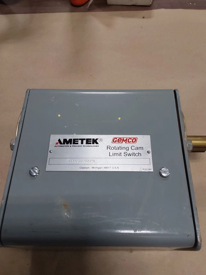 INTERRUPTOR LÍMITE LEVA GIRATORIA AMETEK GEMCO 1980103RSPX E110 Foto 1 de 3