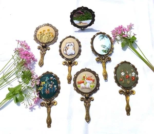 Hand Embroidered Vintage Compact Mirror | Foldable Purse Mirror Gift - Picture 1 of 12