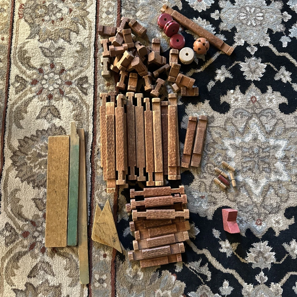 Vintage LINCOLN LOGS, Bulk Lot - Image 1 of 4