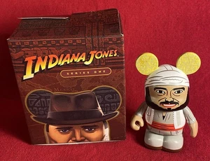 DISNEY Vinylmation Indiana Jones Series One Sallah Mystery Figure New in box - Picture 1 of 1