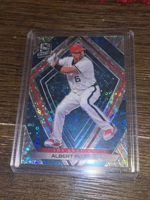 2020 Panini Chronicles - Spectra Albert Pujols #12 Neon Blue Prizm /99 - Image 1 of 2