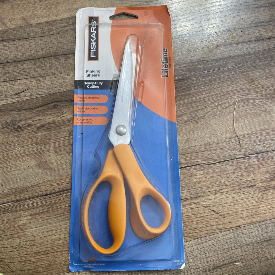 Fiskars 9” Pinking Shears Premium Fabric Shears Brand New! - Image 1 of 1