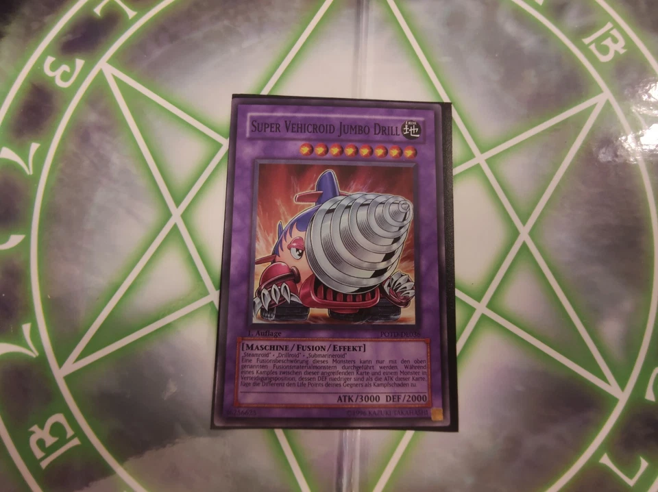 Yu-Gi-Oh! Super Vehicroid Jumbo Drill POTD-DE036 Super Rare 1. Auflage DE NM - Bild 1 von 1