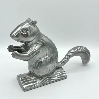 Cascanueces Ardilla Davy Crackit Aluminio Fundido Tono Plata Palanca Cola Retro Foto 1 de 4