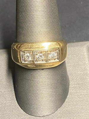 ANILLO HOMBRE ORO AMARILLO O.2 QUILATES DIAMANTES TALLA 9.5 Foto 1 de 4