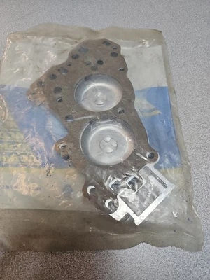 Genuine GM 08651913 Automatic Transmission Accumulator Cover 1991-1998 Models - Image 1 of 3