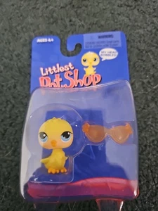 Littlest Pet Shop 2004 Singles Chick #13 - Picture 1 of 2