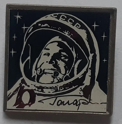 Gagarin Flight COSMOS Space Man Ship Craft Pin Badge Rocket Suit Flight Fly Old - Image 1 of 3