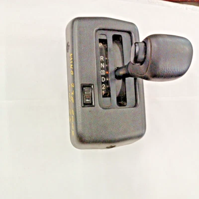 2008 TO 2010 HINO 268 338 ELECTRONIC FLOOR SHIFTER TESTED GOOD SEE PICS - Image 1 of 3