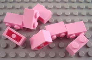 LEGO Lot of 8 Pink 1x2 Brick Pieces - Picture 1 of 1