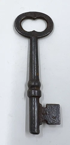 Antique Fancy Ornate Barrel Metal Steel Skeleton Key 2.5" Cover